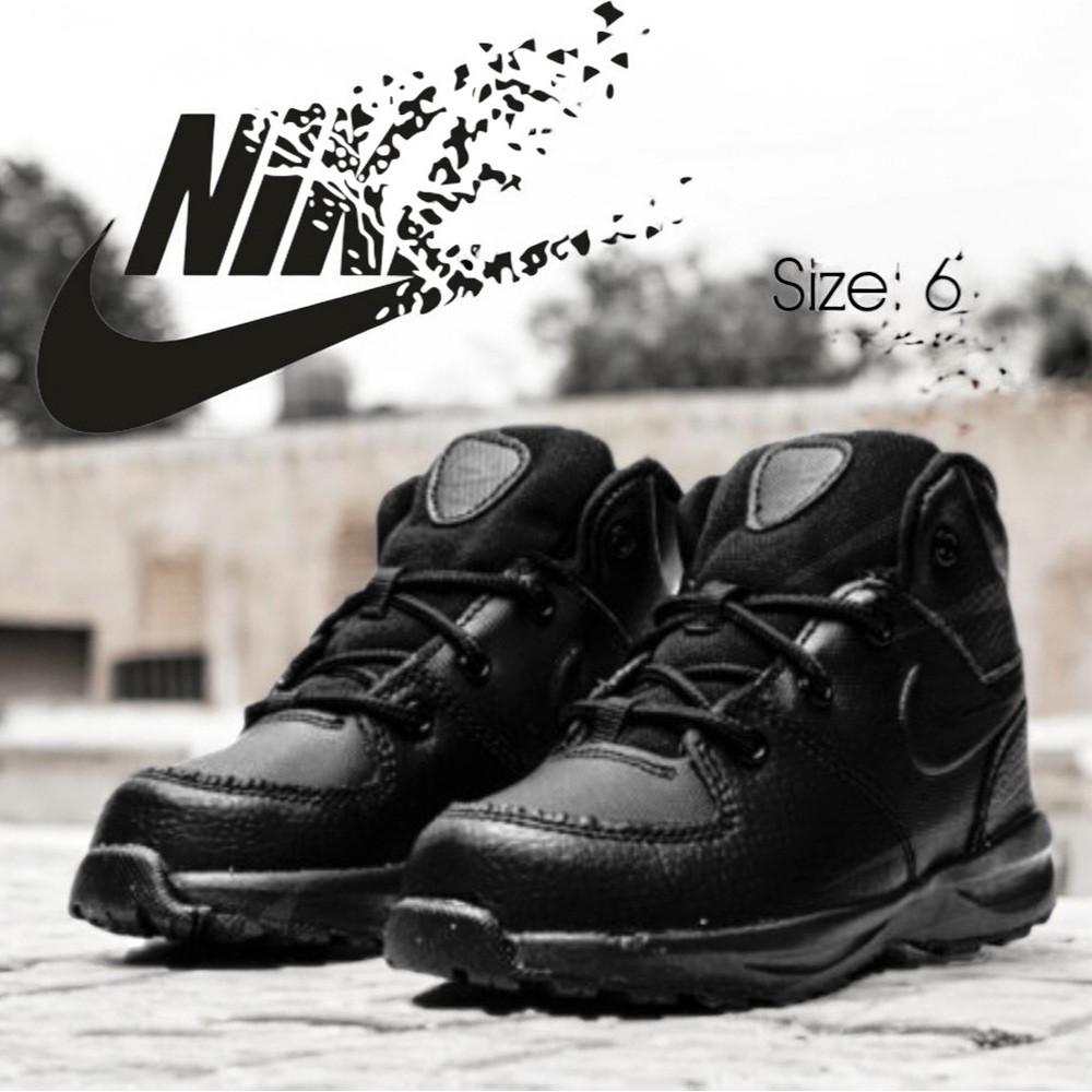 Nike Kids Black Sneakers